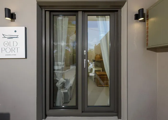 The Old Port Apartamento *